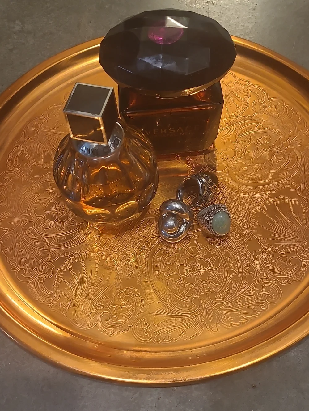 N/A elegant round